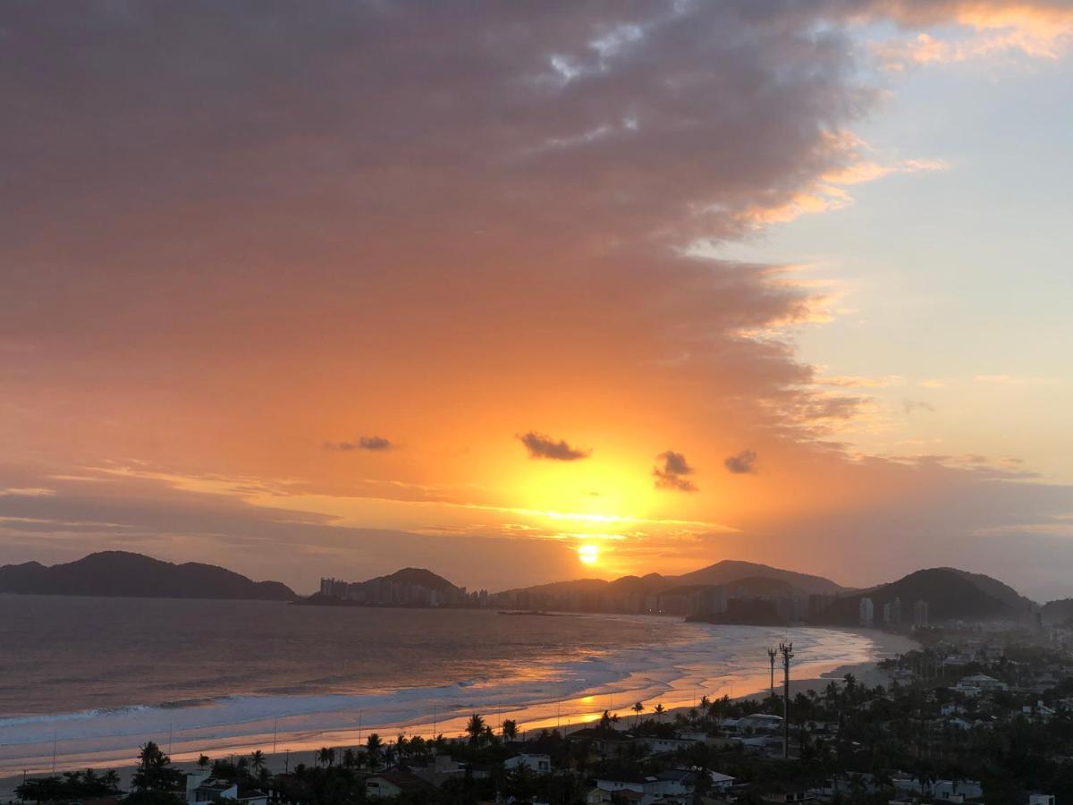 Apt Enseada Vista Mar グァルジャー エクステリア 写真
