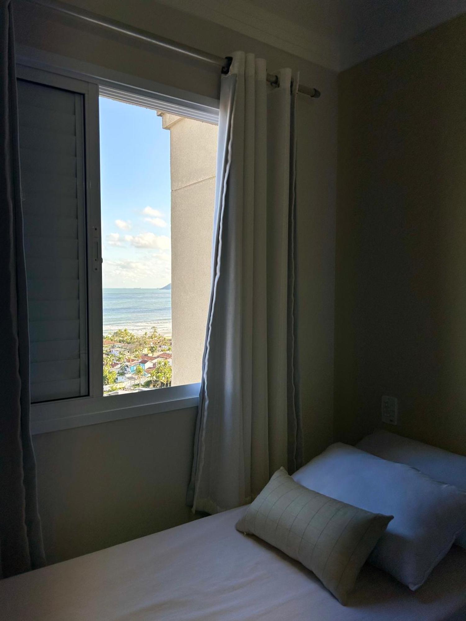 Apt Enseada Vista Mar グァルジャー エクステリア 写真