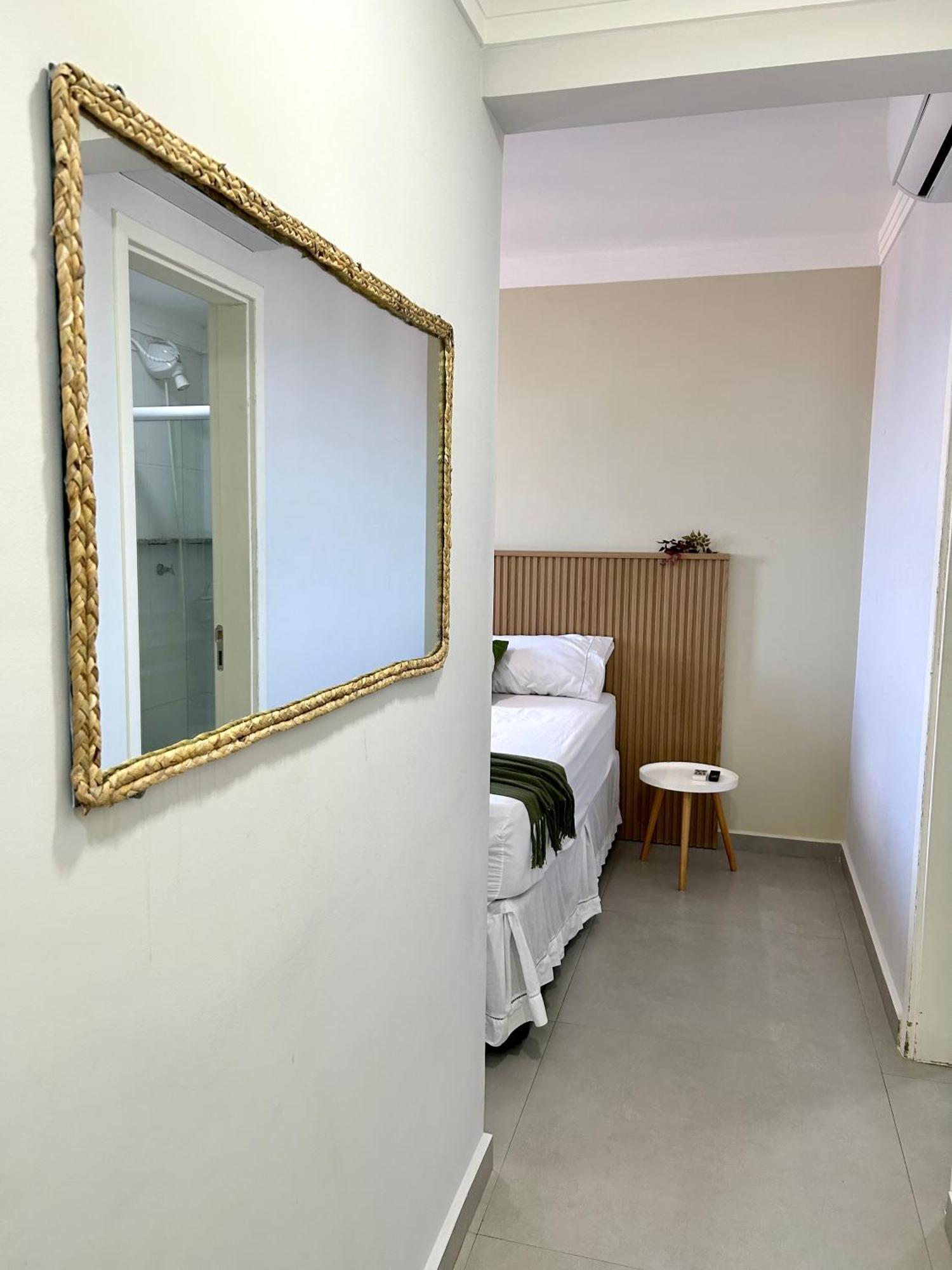 Apt Enseada Vista Mar グァルジャー エクステリア 写真