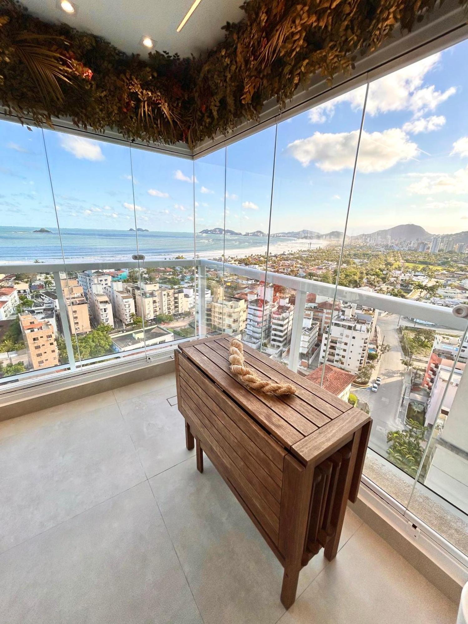Apt Enseada Vista Mar グァルジャー エクステリア 写真